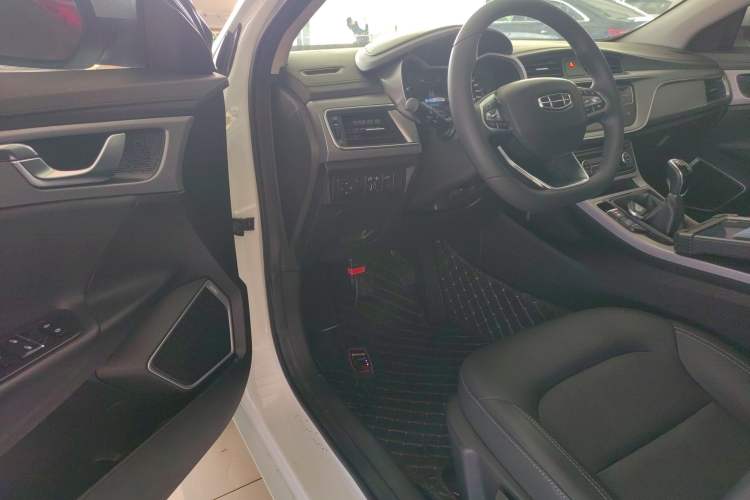 Used Geely Auto Emgrand GL 2021 UP 1.4T Manual LingShang Model
