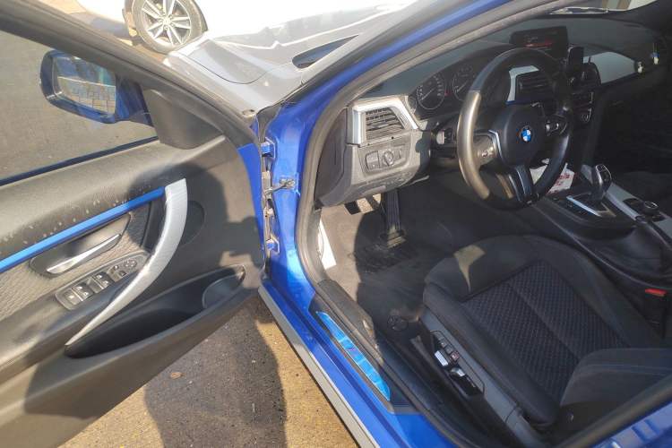 Used BMW 3 Series 2018 320i M Sport Package