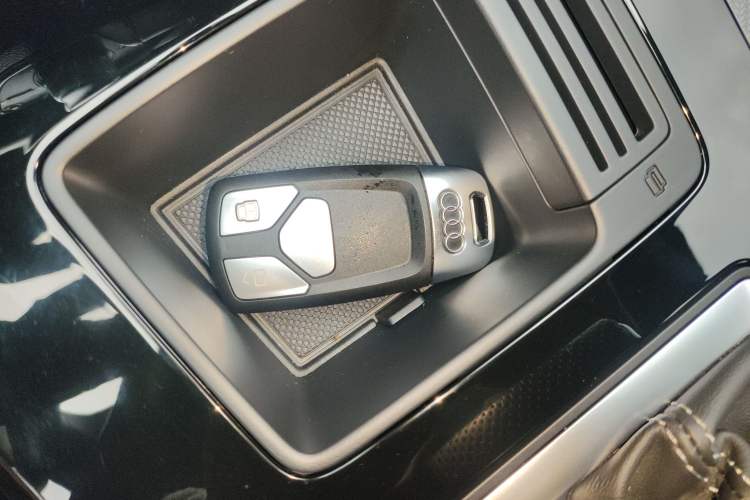 Used Audi Q5L 2024 40 TFSI Luxury Dynamic Edition
