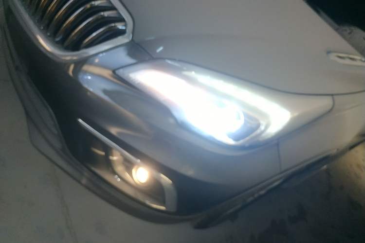 Used Buick Envision 2017 28T Four-Wheel Drive Elite Model
