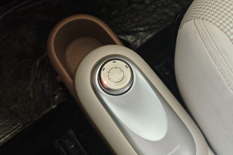 Used Wuling Hongguang MINIEV 2025 Four-Door Version Premium Edition