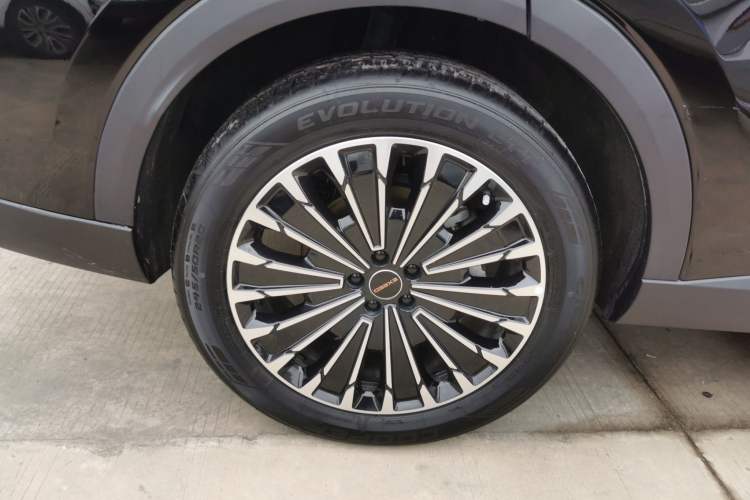 Used  Stellar 2023 400T Four-Wheel Drive Deluxe Edition
