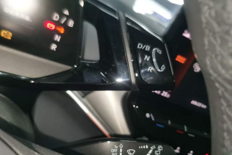 Used Volkswagen ID.4 CROZZ 2021 Long-Range Lite PRO Two-Wheel Drive Version