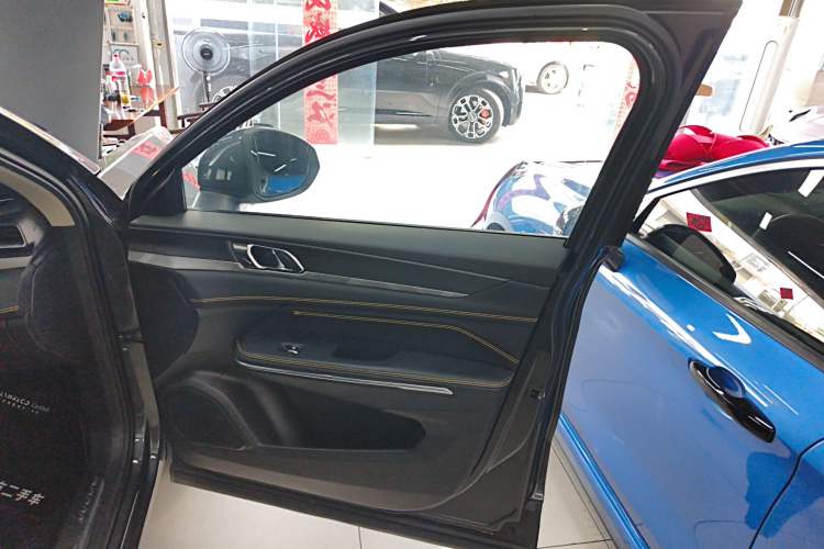 Used Lynk & Co 01 2023 2.0TD Two-Wheel Drive Asian Games Edition
