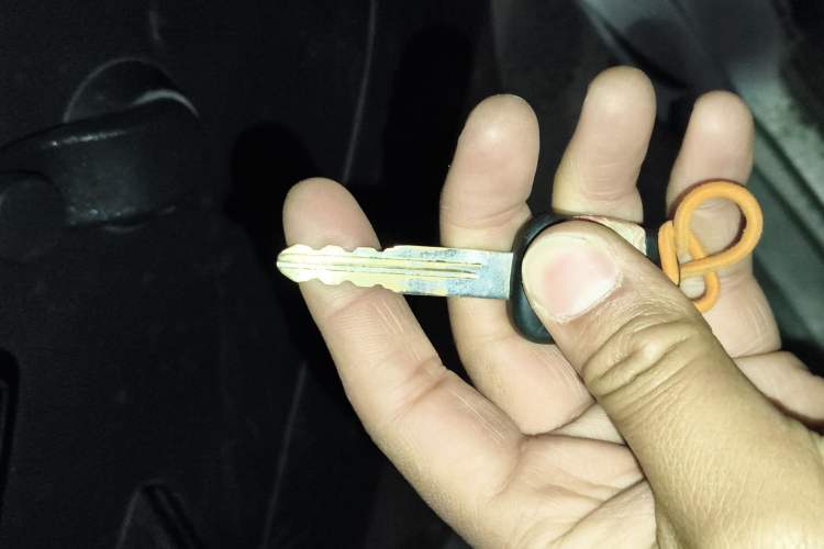 Used Jinbei Hiace X30 2021 1.5L Standard Version Air-Conditioning-Free Bus China VI Emission Standard SWC15M
