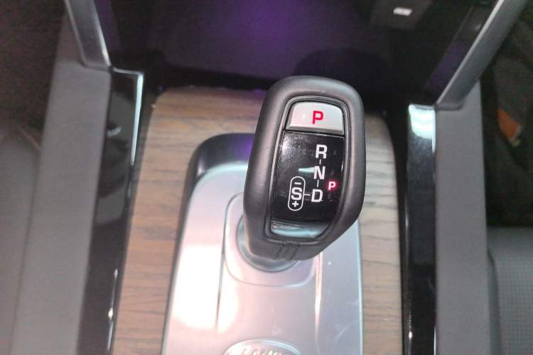 Used Land Rover Discovery Sport 2022 249 PS R-Dynamic S Performance Edition 5 Seats