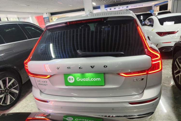 Used Volvo XC60 2024 B5 4x4 Smart Luxury Edition
