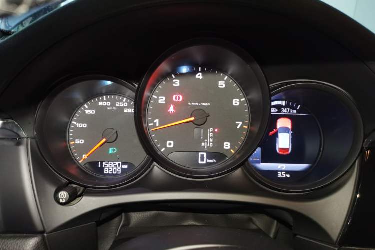 Used Porsche Macan 2016 Macan 2.0T
