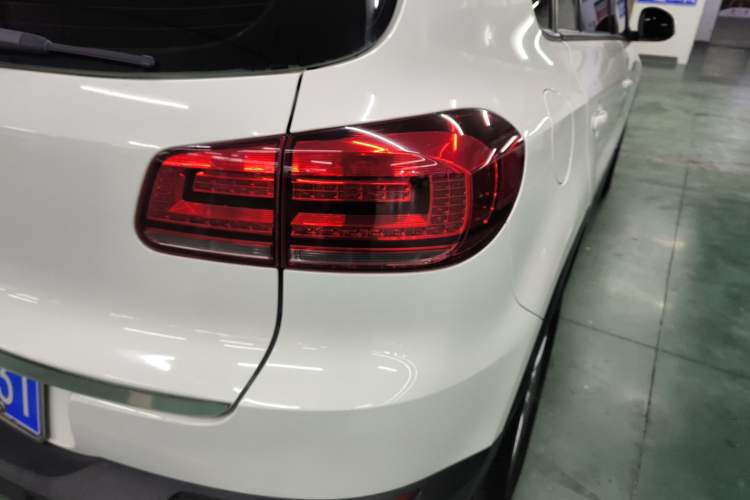 Used Volkswagen Tiguan 2016 280TSI Automatic Two-Wheel Drive Silk Road Comfort Edition
