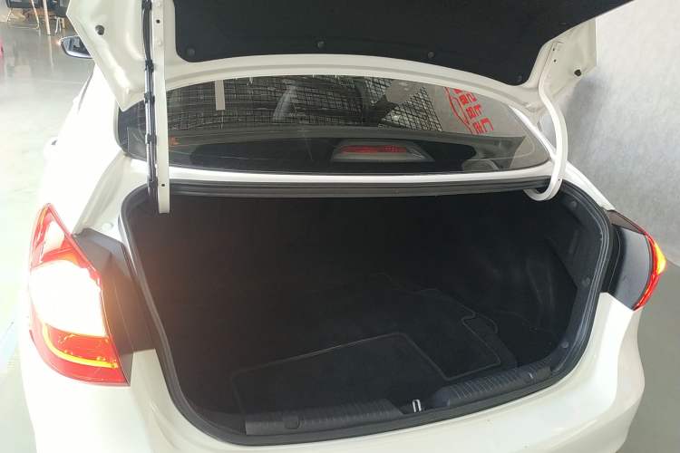 Used Kia K3 2017 1.6L Automatic 15th Anniversary Special Edition GLS
