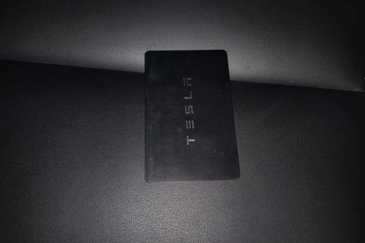 Used Tesla Model Y 2021 Standard Range Rear-Wheel Drive Version