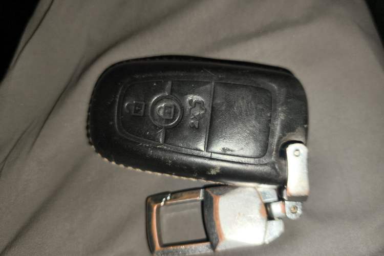 Used Ford Edge 2018 EcoBoost 245 Two-Wheel-Drive Titanium 7-Seater China V Standard
