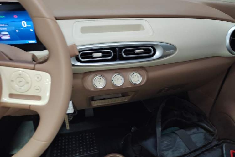 Used Wuling Hongguang MINIEV 2025 Four-Door Version Advanced Edition