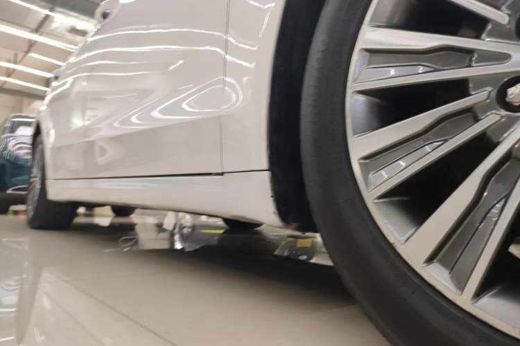 Used Ford Mondeo New Energy 2018 2.0 PHEV Smart-Controlled Fashion Edition China VI Standard