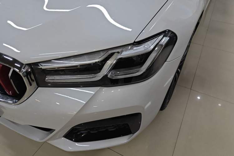 Used BMW 5 Series 2022 Restyled 530Li Leading Edition M Sport Package
