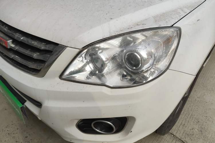 Used Haval H6 2013 Upgraded Model 1.5T Manual Two-Wheel Drive Elite Version