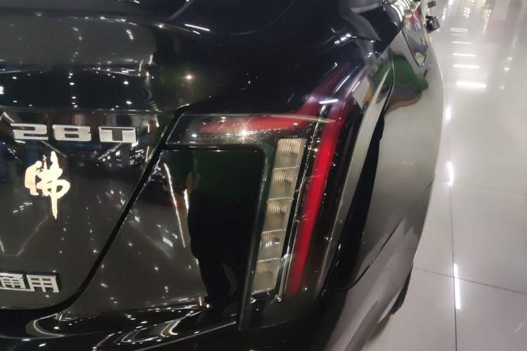 Used Cadillac CT5 2023 28T Prestige Model