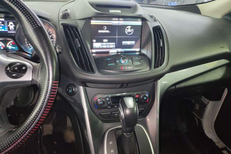 Used Ford Kuga 2015 1.5L GTDi Four-Wheel-Drive Elite Model