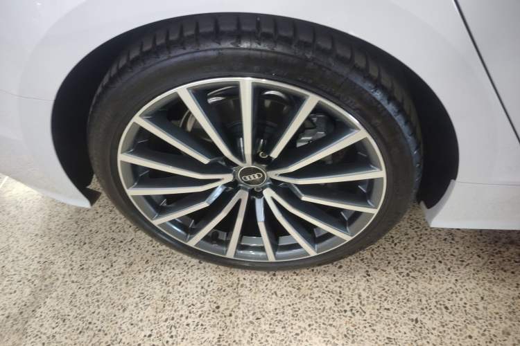 Used Audi A5 2024 Sportback 40 TFSI quattro Luxury Dynamic Model
