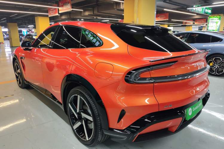 Used  YU7 2025 Ultra-Long Range High-Performance All-Wheel-Drive Max Edition
