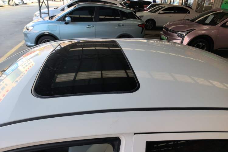 Used Toyota Corolla EX 2013 1.6L Automatic Luxury Edition
