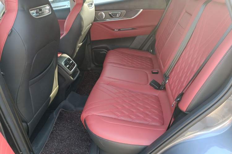 Used Chery Tiggo 7 PLUS 2023 Revised Version 1.6 TGDI DCT Prestige Edition