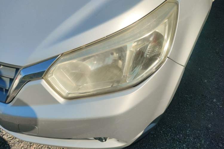 Used Venucia D50 2013 1.6L Automatic Fashion Edition