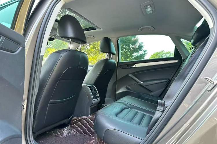 Used Volkswagen Passat 2015 1.8TSI DSG Prestige Edition
