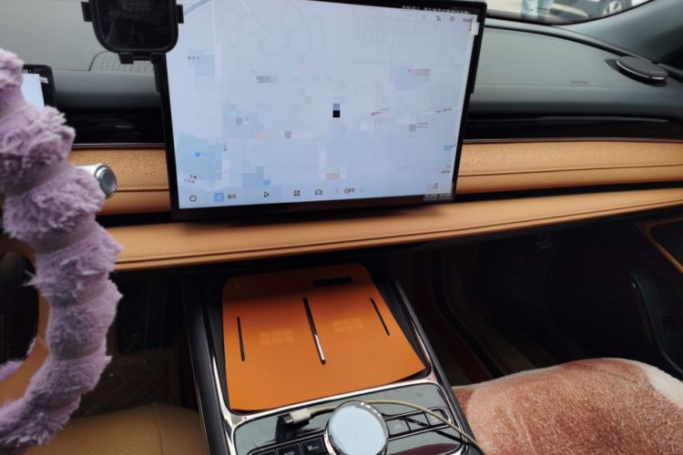 Used  Galaxy 8 2025 130km EM-i Prestige Edition