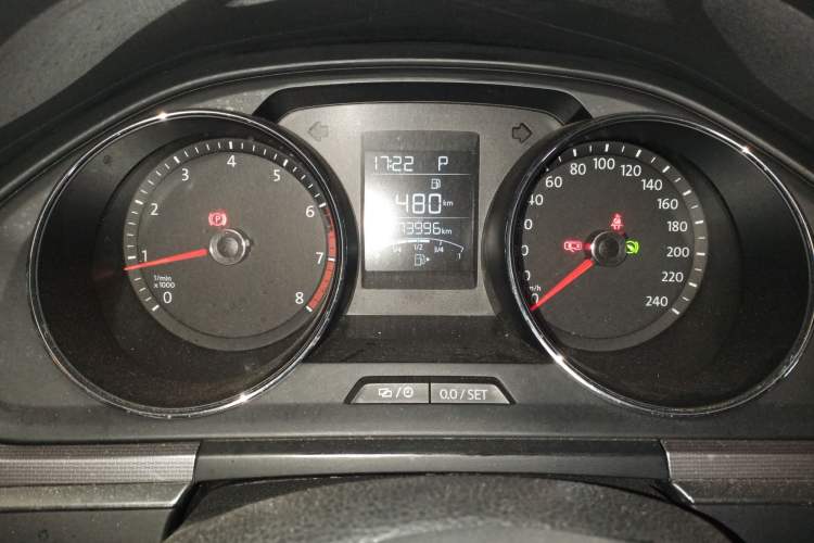 Used Volkswagen Bora 2016 1.6L Automatic Fashion Model
