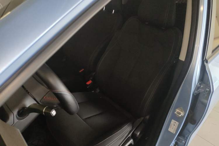 Used NETA V 2021 Standard Range Entertainment Version – Upgraded Model
