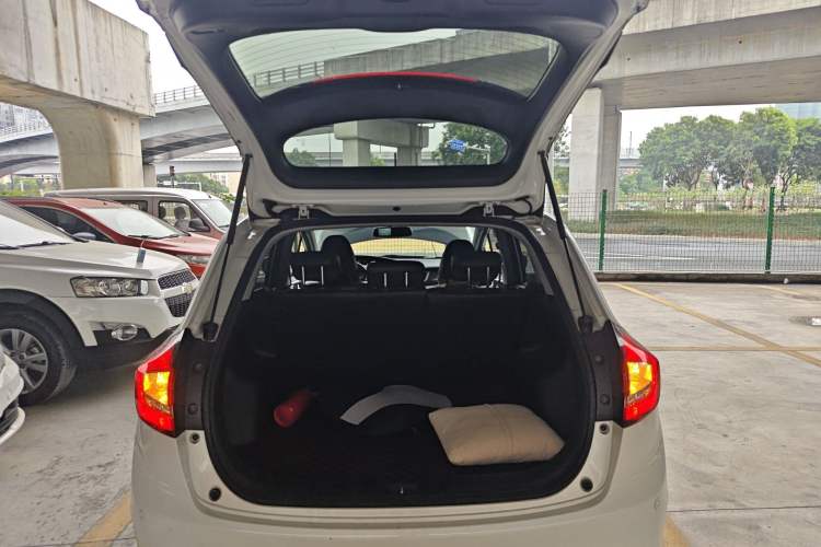 Used Honda Jade 2016 1.8L Automatic Comfort Elite Version 5 Seats
