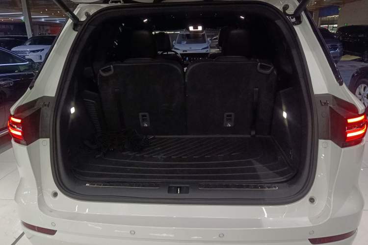 Used Li Auto ONE 2020 Extended-Range 6-Seater Version
