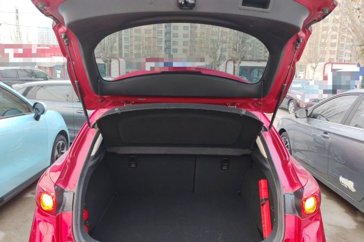 Used Mazda Mazda 3 Axela 2017 Hatchback 2.0L Automatic Sport Model China V Emission Standard