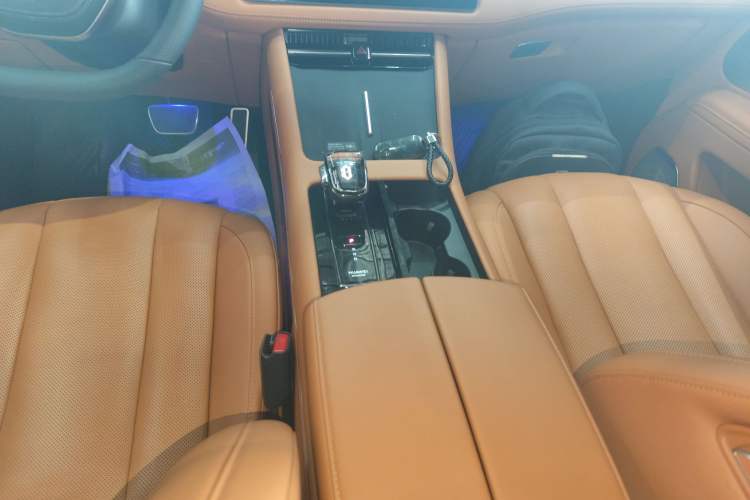 Used Hima AITO M7 2024 1.5T Intelligent Driving 4WD Ultra Version 6 Seats