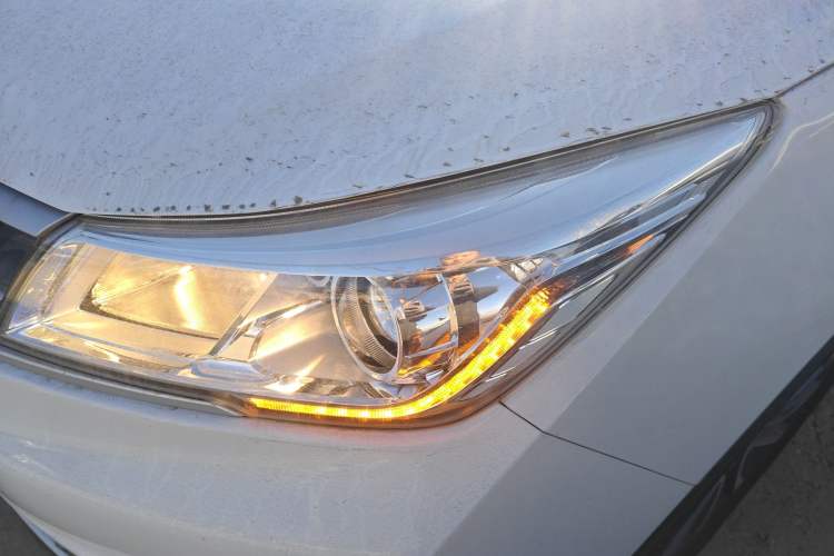 Used Baojun 730 2019 1.5T CVT Fashion Model 7 Seats China VI Emission Standard
