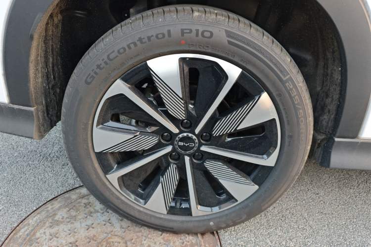 Used BYD Song PLUS New Energy 2025 DM-i Intelligent Driving 160KM Flagship Model
