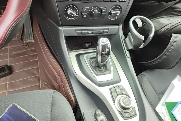 Used BMW X1 2014 sDrive18i Fashion Model
