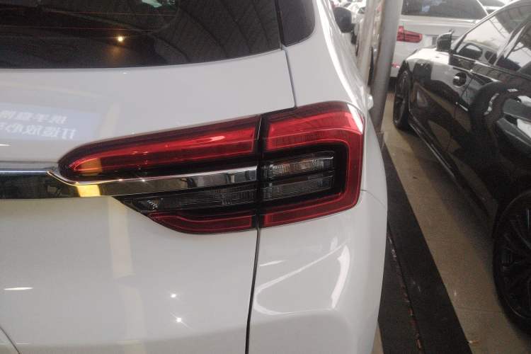 Used Chery Tiggo 5x 2022 Superhero Edition 1.5L CVT Luxury Model
