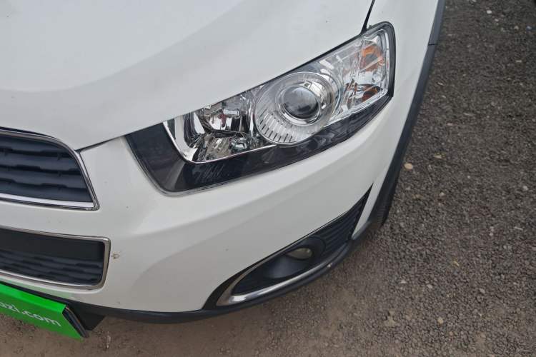 Used Chevrolet Captiva 2015 2.4L Two-Wheel Drive Urban Version 7 Seats
