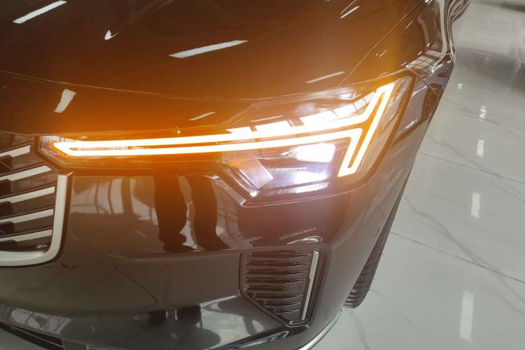 Used Volvo S90 2026 B5 Zhiya Luxury Edition