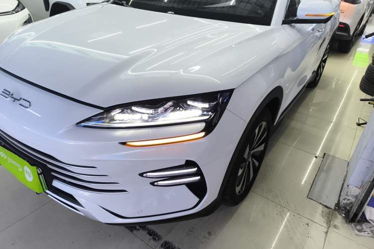 Used BYD Song PLUS New Energy 2023 Champion Edition DM-i 110KM Flagship PLUS
