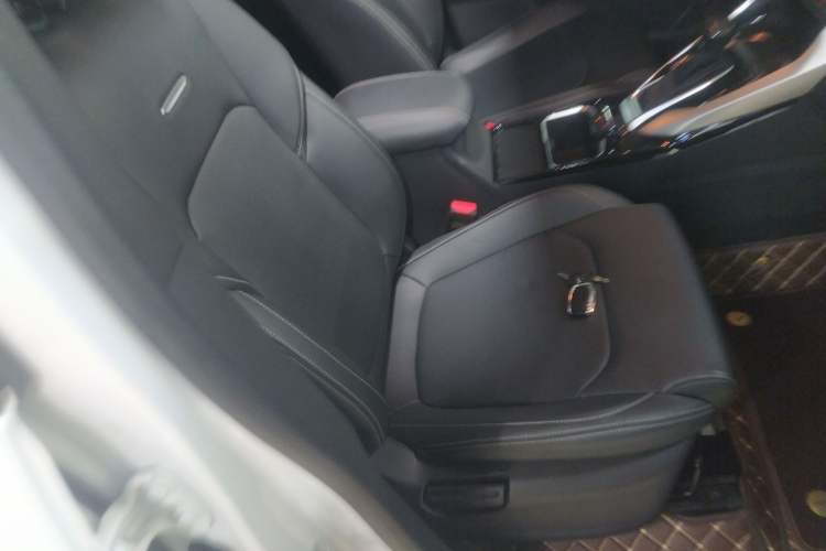 Used SAIC MAXUS G50 2019 1.5T Automatic Elite Edition China VI Standard
