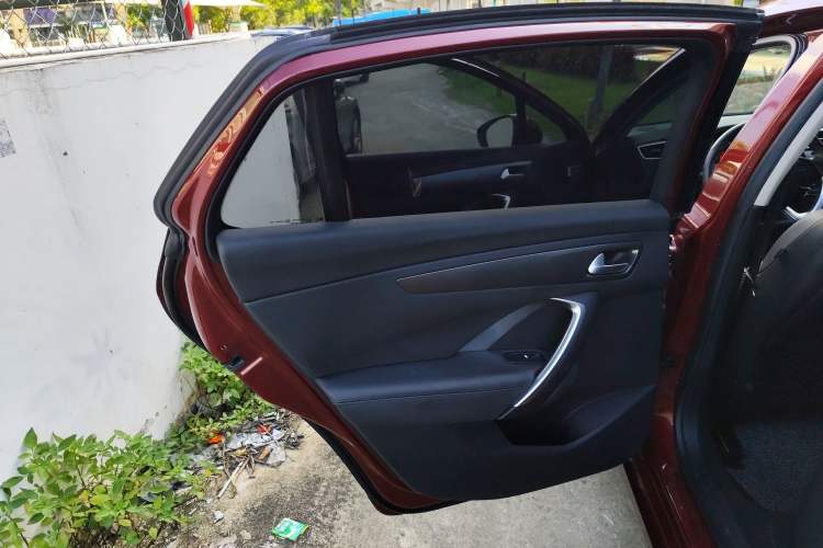 Used  4S 2016 1.6T Automatic Smart Edition THP160
