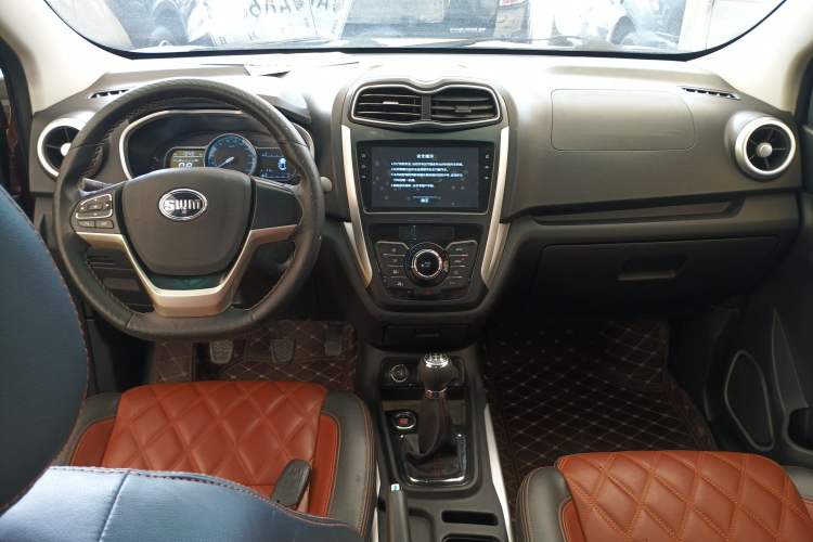 Used SWM X3 2018 1.5L Manual Fashion Model
