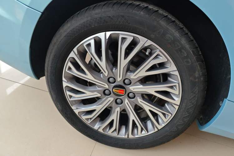 Used Hongqi H5 2023 1.5T HEV Smart Connect Flagship Edition