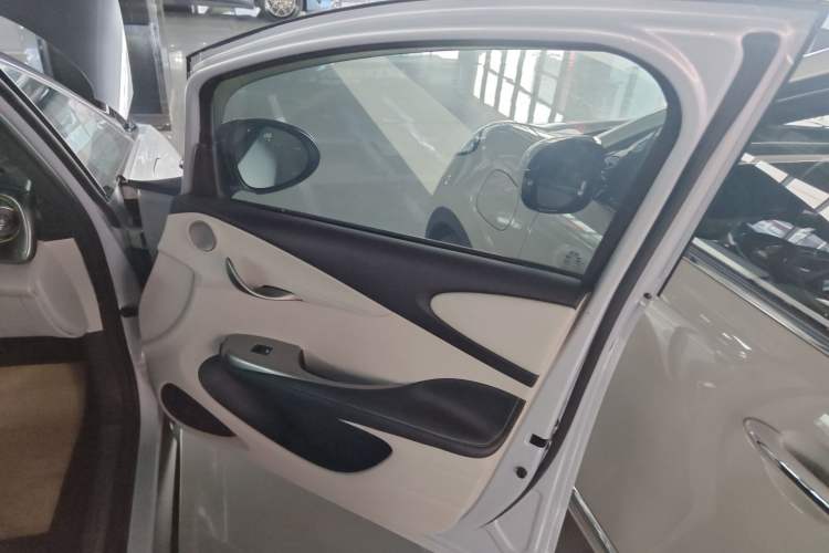 Used BYD Dolphin 2021 405 km Fashion Edition
