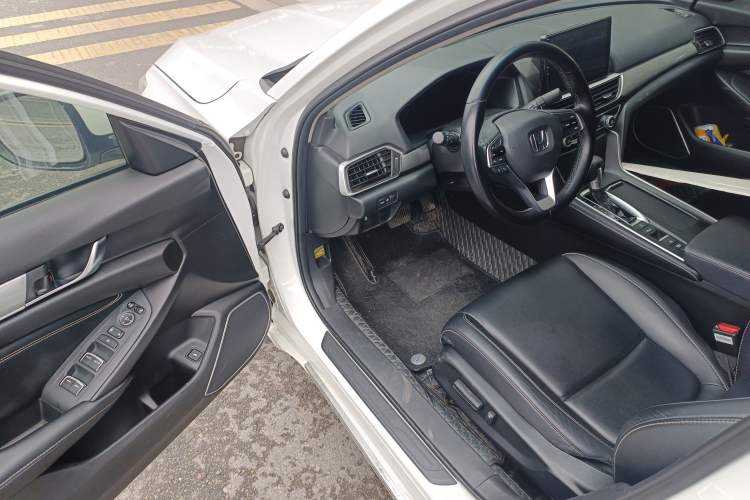 Used Honda Inspire 2019 260TURBO Elegant Edition China VI Emission Standard
