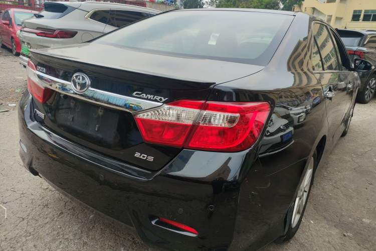 Used Toyota Camry 2013 2.0E Elite Edition
