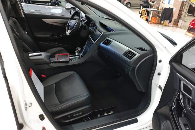 Used Honda Spirior 2017 2.0L Comfort Edition
